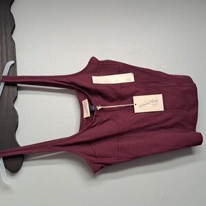 Universal Thread Ribbed Burgundy Tank Top Size Large New PTP:17"-20"